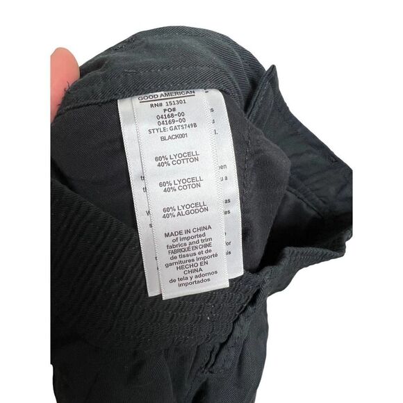 Good American A-Line Trouser Boss Short NWT Sz. 1 (US S) - Picture 8 of 8